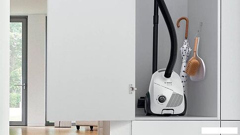 Пылесос Bosch Serie 2 BGLS2WH1H