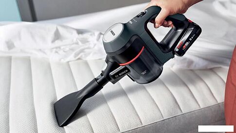 Пылесос Bosch Unlimited 7 BBS712A