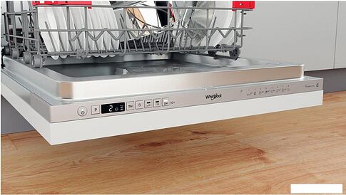 Встраиваемая посудомоечная машина Whirlpool WIO 3T226 PFG