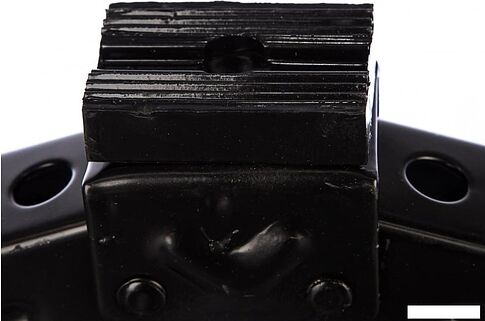 Ромбовый домкрат БелАК БАК.00058 1.5т