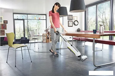 Пылесос Karcher FC 5 Premium (белый) 1.055-460.0
