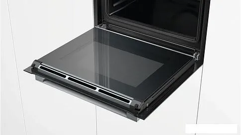 Электрический духовой шкаф Bosch HBG676EB6