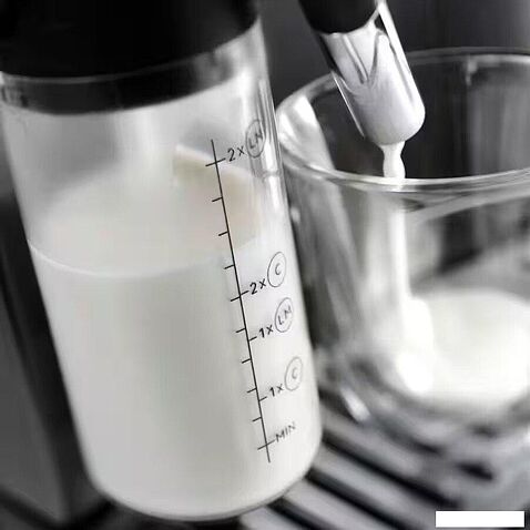 Кофемашина DeLonghi Magnifica Evo ECAM292.81.B