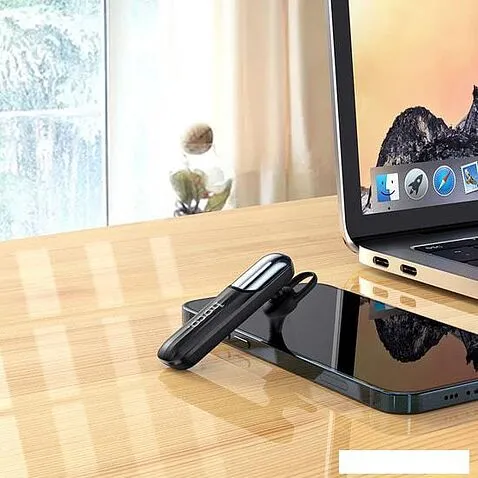 Bluetooth гарнитура Hoco E57 (черный)