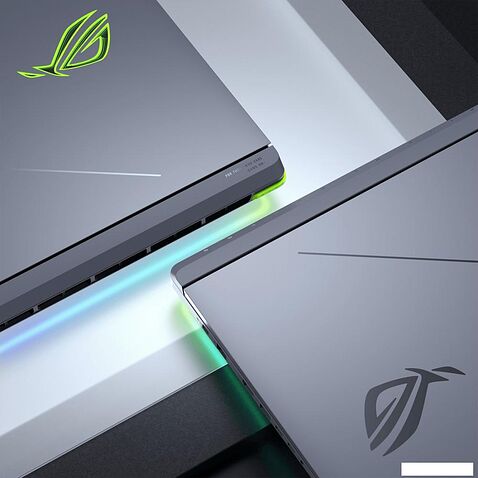 Игровой ноутбук ASUS ROG Strix G18 2025 G815LR-S9126W