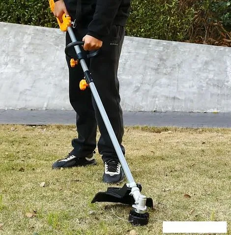 Триммер Deko DKTR1200