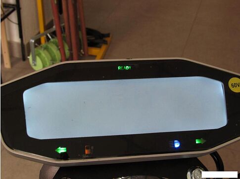 Электроскутер Yakama AP-H0003G (черный)