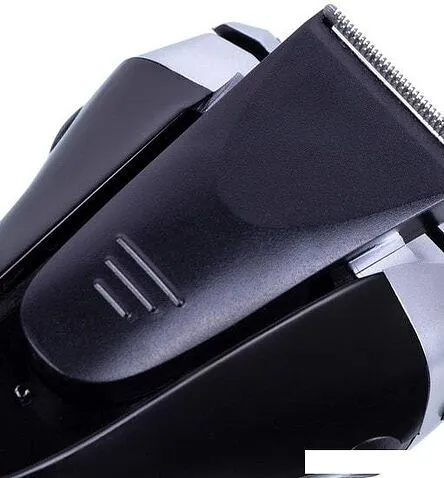 Электробритва StarWind SSH1545