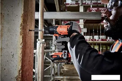 Ударная дрель-шуруповерт AEG Powertools BSB 18G4-202C 4935478631 (с 2-мя АКБ, кейс)