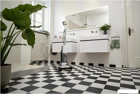 Вертикальный моющий пылесос Karcher SCV 4 1.056-530.0