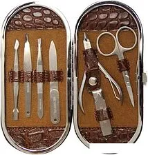 Маникюрный набор Mertz A6017