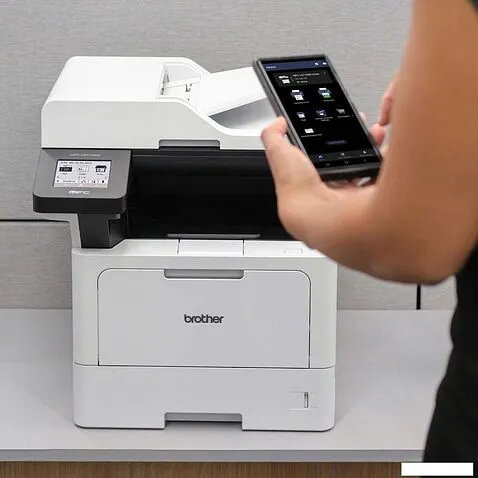МФУ Brother MFC-L5710DW
