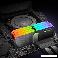 Оперативная память Thermaltake Toughram XG RGB D5 2x16ГБ DDR5 5600МГц RG33D516GX2-5600C36B Оперативная память Thermaltake Toughram XG RGB D5 2x16ГБ DDR5 5600МГц RG33D516GX2-5600C36B