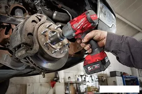 Ударный гайковерт Milwaukee M18 FHIWF12-0X Fuel 4933459695 (без АКБ, кейс)