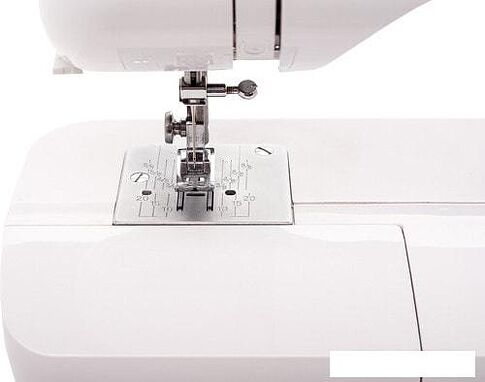 Швейная машина Comfort 835