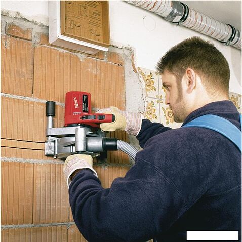 Штроборез Milwaukee WCS 45 [4933383350]