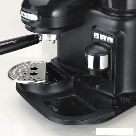 Рожковая помповая кофеварка Ariete 1318/02