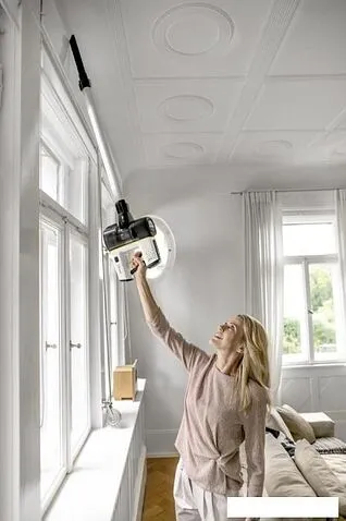 Пылесос Karcher VC 7 Cordless yourMax 1.198-710.0