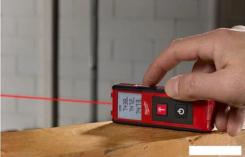 Лазерный дальномер Milwaukee LDM 30 4933459276