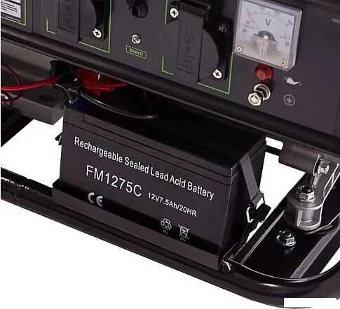 Бензиновый генератор СибрТех БС-3500Э