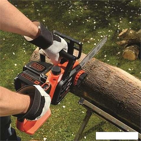 Аккумуляторная пила Black & Decker GKC3630L20 (с 1-м АКБ 2 Ah)