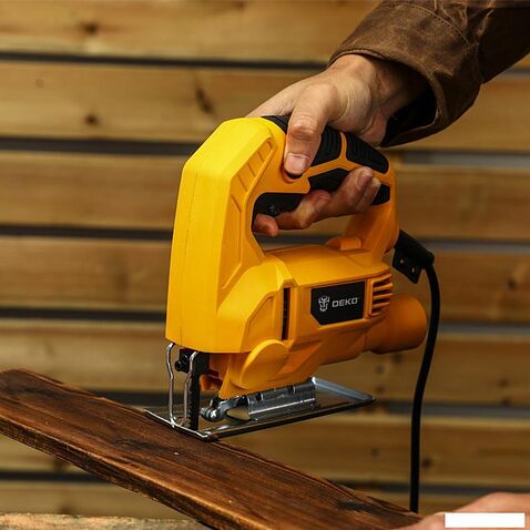 Электролобзик Deko JS550-D 083-1158