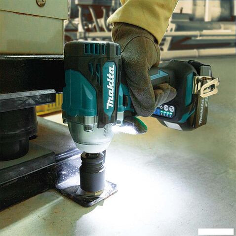 Гайковерт Makita DTW301Z (без АКБ)