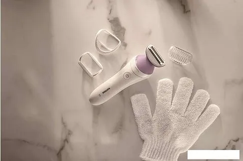 Электробритва Philips BRL136/00