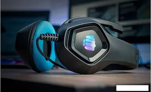 Наушники Fury Phantom