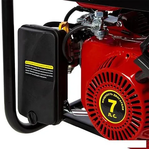 Бензиновый генератор DDE G330E