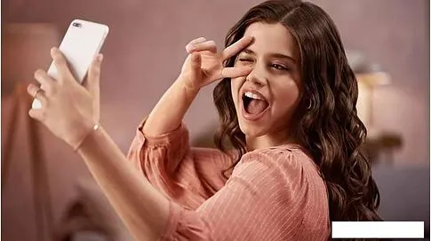 Фен-щетка Philips BHA301/00