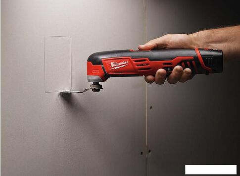 Мультифункциональная шлифмашина Milwaukee C12 MT-0 [4933427180]