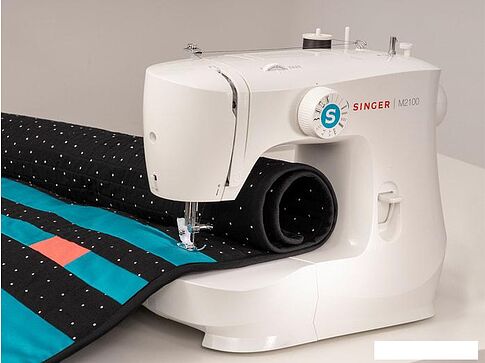 Электромеханическая швейная машина Singer M2105