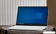 Ноутбук Maibenben M555 M5551SB0LWRE0