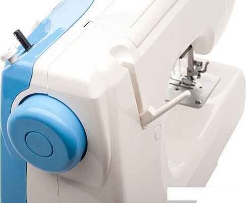 Швейная машина Comfort 15