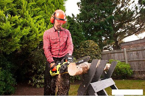 Электрическая пила Ryobi RCS1935B