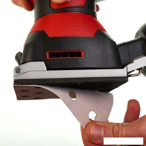 Виброшлифмашина Milwaukee SPS 140