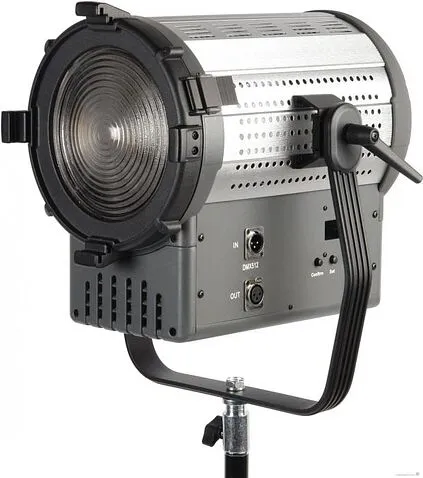 Лампа GreenBean Fresnel 500 LED X3 DMX