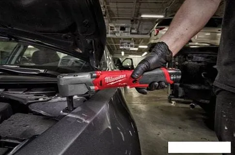 Гайковерт Milwaukee M12 FRAIWF38-0 4933471700 (без АКБ)