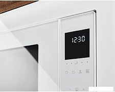 Микроволновая печь Electrolux LMS4253TBW