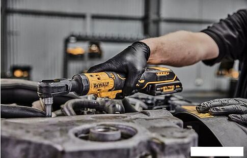 Гайковерт DeWalt DCF513N (без АКБ)