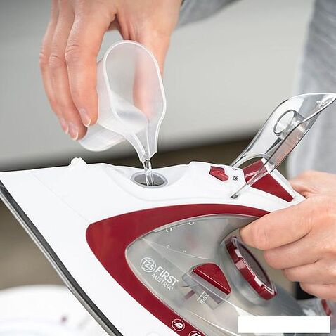 Утюг First FA-5633-4-RE