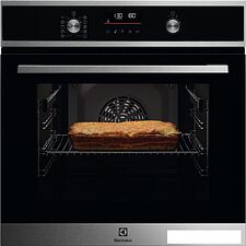 Электрический духовой шкаф Electrolux EOF6P76BX