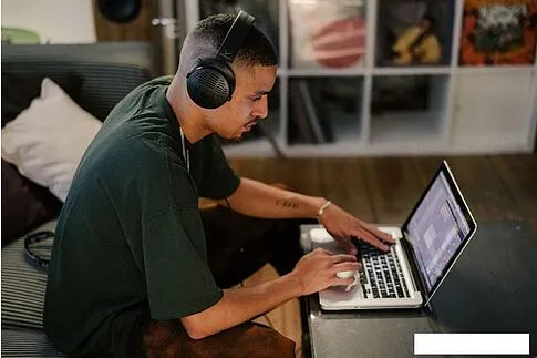 Наушники Beyerdynamic DT 900 Pro X