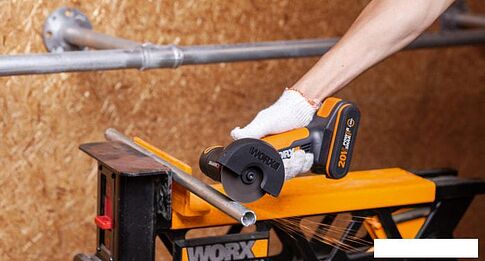 Угловая шлифмашина Worx WX801 (с 1-им АКБ, кейс)