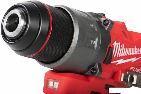 Дрель-шуруповерт Milwaukee M12 FUEL M12FDD2-602X 4933479875 (с 2-мя АКБ 6 Ач, кейс)