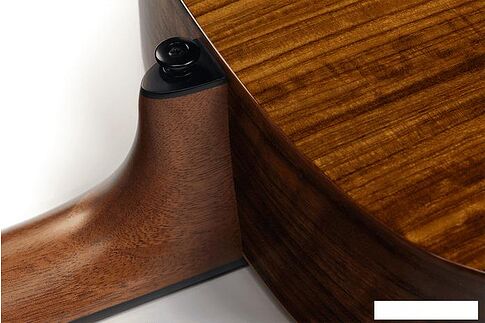 Электроакустическая гитара LAG T318ACE