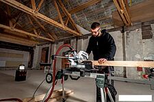 Торцовочная пила Metabo KGS 254 M 613254000