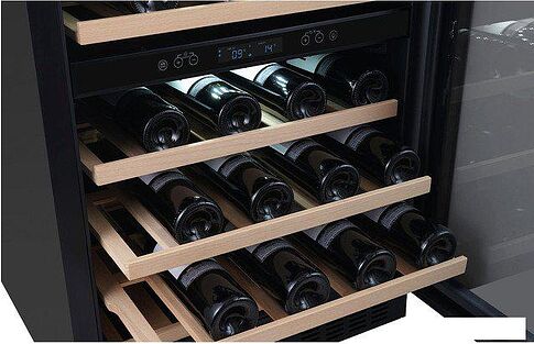 Винный шкаф Libhof Connoisseur CXD-46 black