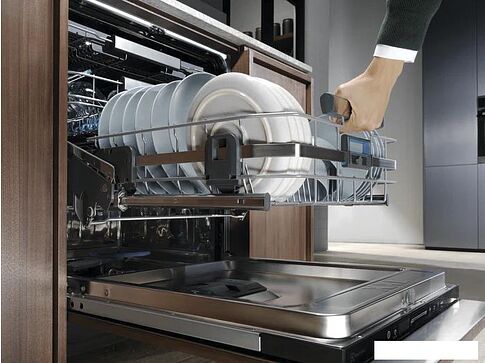 Встраиваемая посудомоечная машина Electrolux KECB8300L